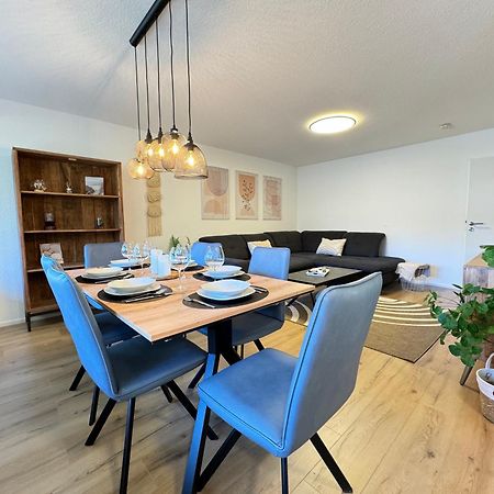 3 Zimmer Apartment, 90 Qm, Ruhig Und Zentrumsnah, Max 6 Pers, 15 Qm Balkon , Private Garage, Internet 1000 Mbit Sindelfingen Exteriér fotografie